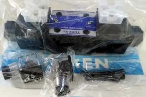 yuci-yuken電磁換向閥DSG-01-3C60-D24-7090，DSG-01-3C60-D24-N-70使用及維護(hù)